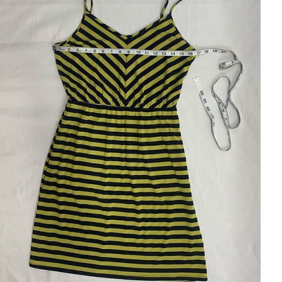 Mossimo yellow-Black striped slip on dress size small - Picture 7 of 10